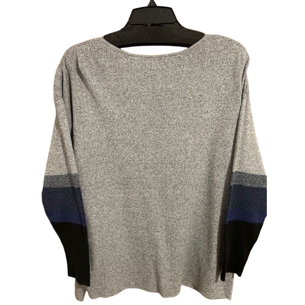 Zozo Women’s Size M Gray Crew 3/4 Lgth Sleeve Tunic Sweater - Picture 3 of 10